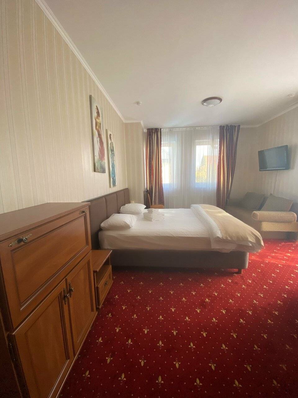 Фотографии номера Двухместный номер Делюкс с 1 кроватью в Гостинице Ренессанс Зеленоградск